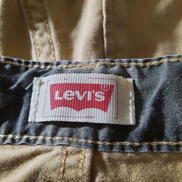LEVI'S shorts Boys size 7x tan Khakis - Picture 3 of 5